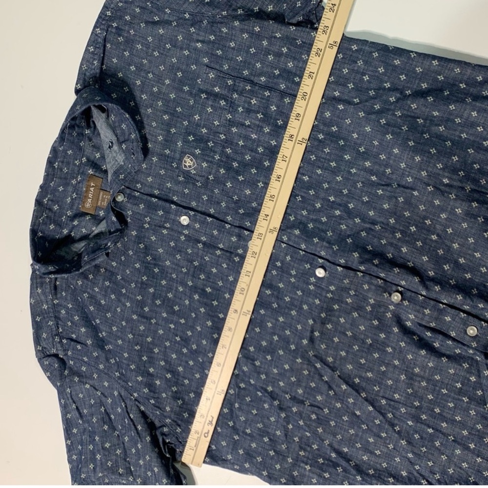 SOLD - Ariat Blue Casual Button Down Shirt - Picture 3 of 7